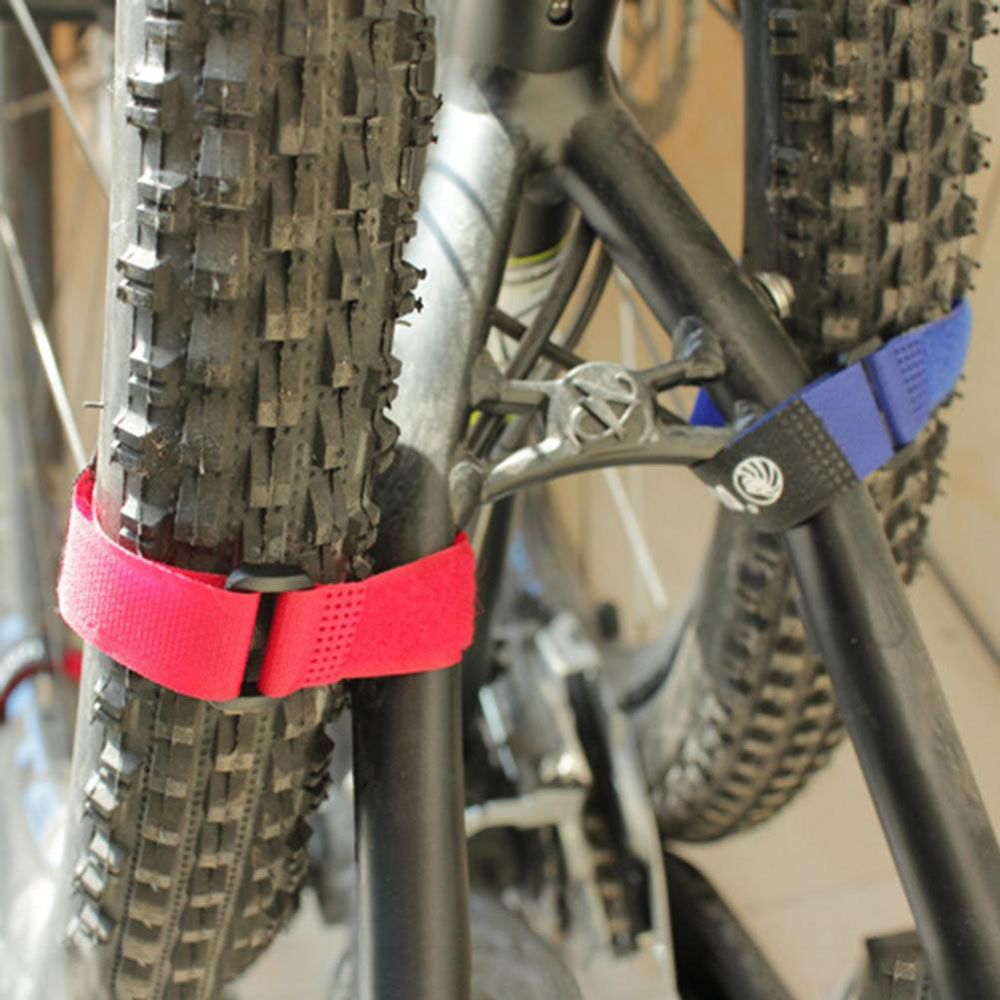 ผู้ถือเทปคงที่สายรัด Suspender - Cycling Gear Holder บทวิจารณ์และราคา